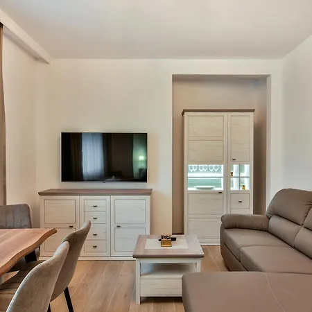 Center 2br Next To Sea * Várna
